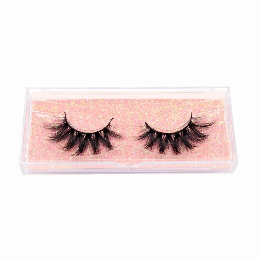 Mink eyelashes